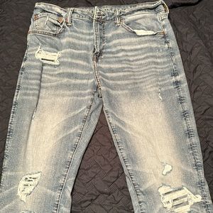 AE American Eagle men’s jeans . Athletic fit 34x34
